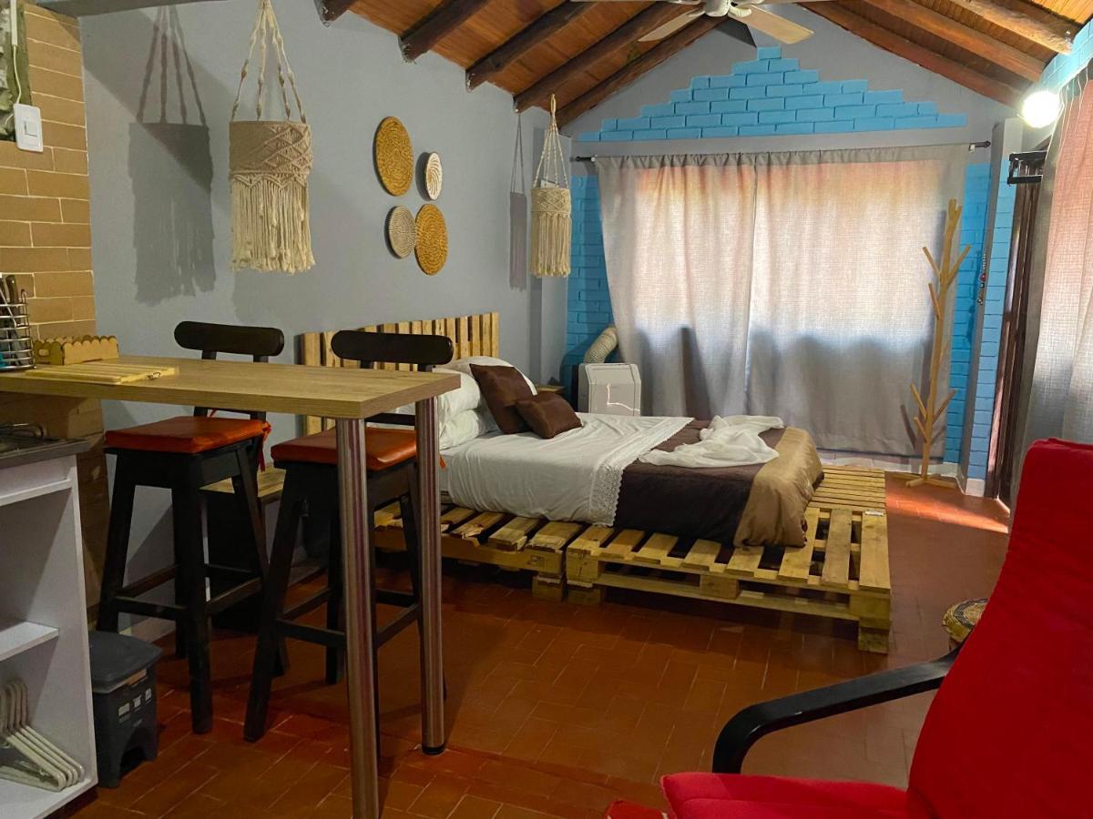 Finca Villa Chalet Del Rio Cali Farm Villa Chalet Cali River Dış mekan fotoğraf